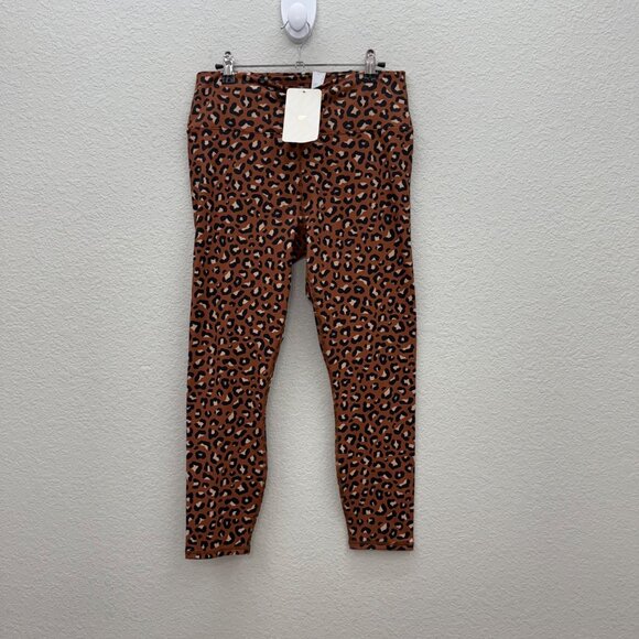 Fabletics Kessler High Waist Strappy Animal Print 7/8 Leggings Womens Large NEW - Picture 1 of 9